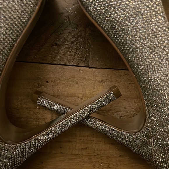 Size 10 Adrianna Papell “Golda” Sparkle Rhinestone platform heels - Picture 13 of 15